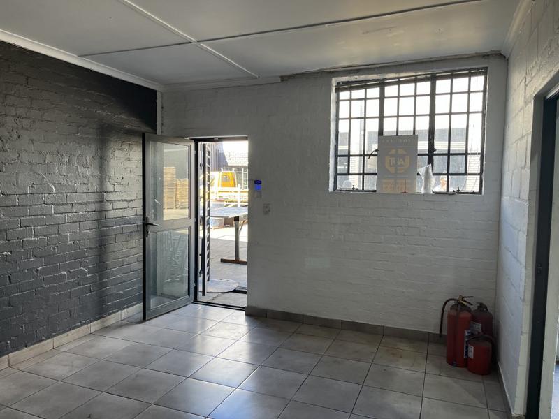 To Let commercial Property for Rent in Montague Gardens Western Cape